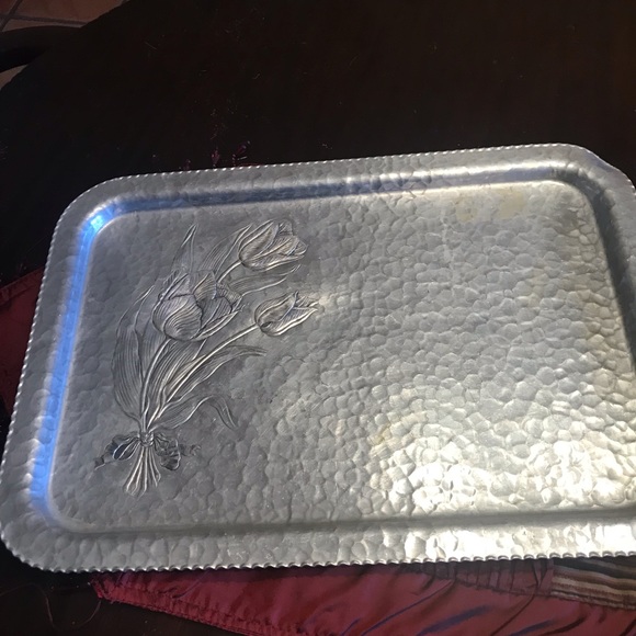 MID CENTURY MODERN ETCHED ALUMINUM TRAY by RODNEY KENT - Picture 13 of 15